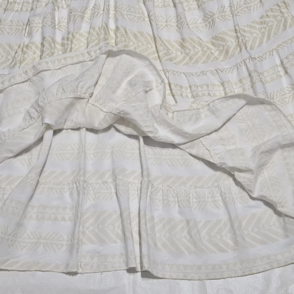Made In Italy White Sleeveless Tiered Maxi Dress With Gold Embroidery Detail 12 - Picture 4 of 8